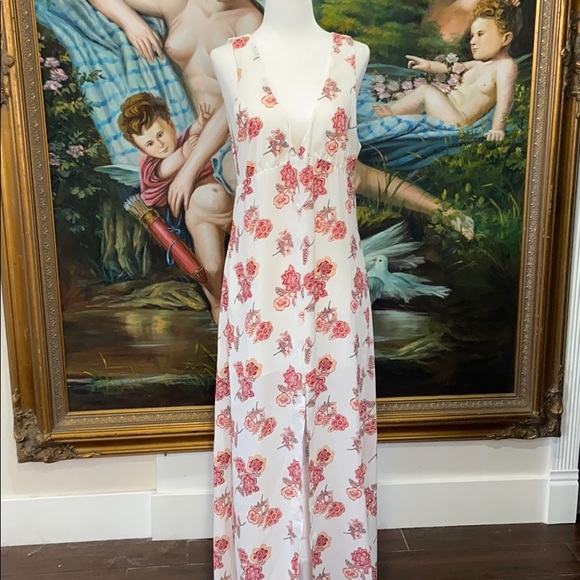 Dress - Picture 2 of 8